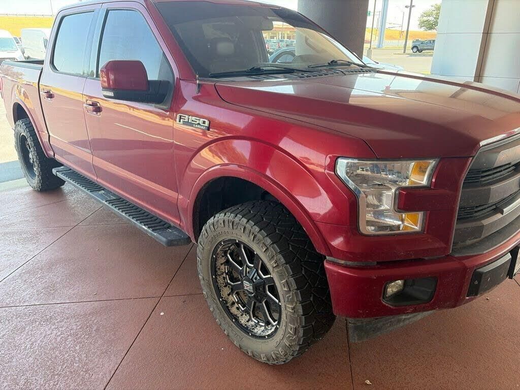 2017 Ford F-150 Lariat — photo 1 of 1
