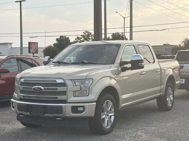 2017 Ford F-150 Platinum — photo 1 of 1