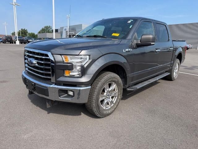 2017 Ford F-150 XLT — photo 1 of 13