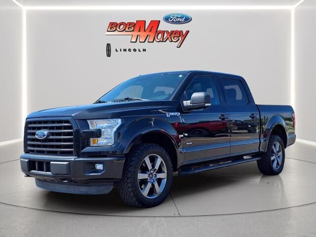 2015 Ford F-150 XLT — photo 1 of 13