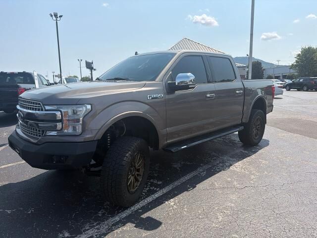 2018 Ford F-150 Lariat — photo 1 of 26