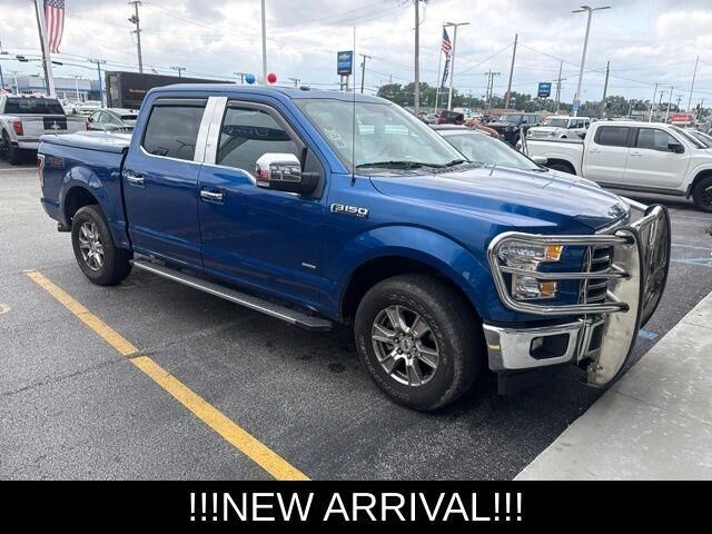 2017 Ford F-150 XLT — photo 1 of 28