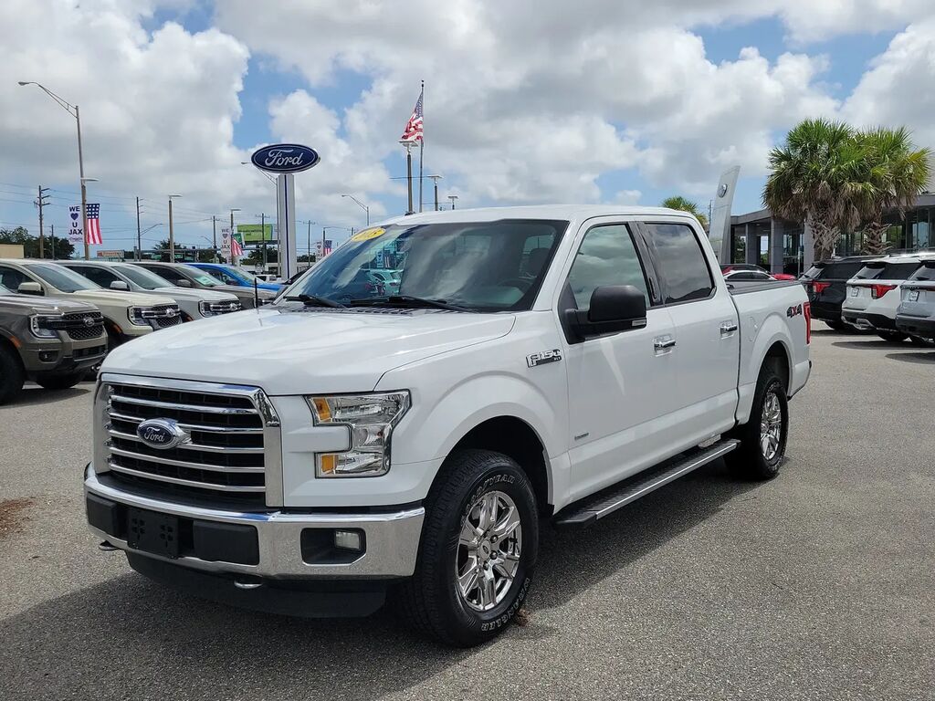 2015 Ford F-150 XLT — photo 1 of 26