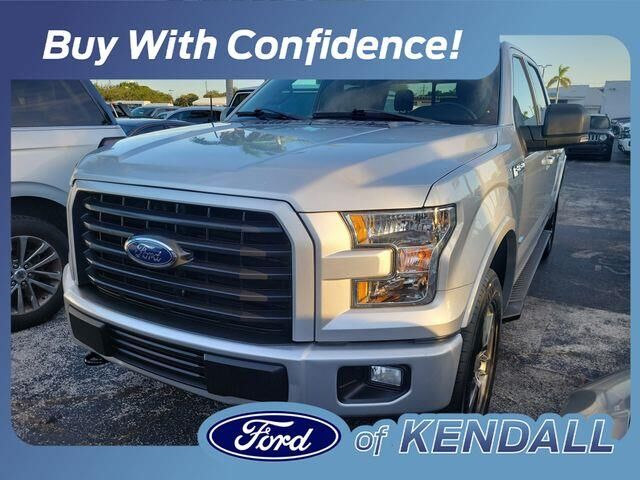 2017 Ford F-150 XLT — photo 1 of 2