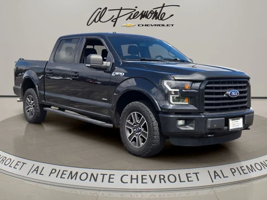 2015 Ford F-150 Platinum — photo 1 of 13
