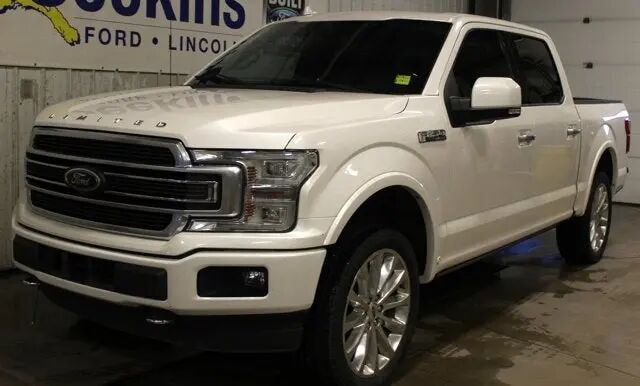 2018 Ford F-150 XLT — photo 1 of 8