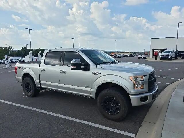 2015 Ford F-150 Platinum — photo 1 of 22