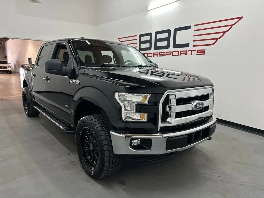 2017 Ford F-150 XLT — photo 1 of 4