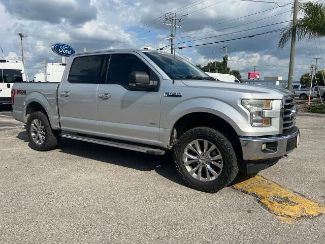 2017 Ford F-150 XLT — photo 1 of 4