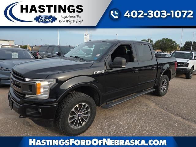 2018 Ford F-150 Platinum — photo 1 of 13
