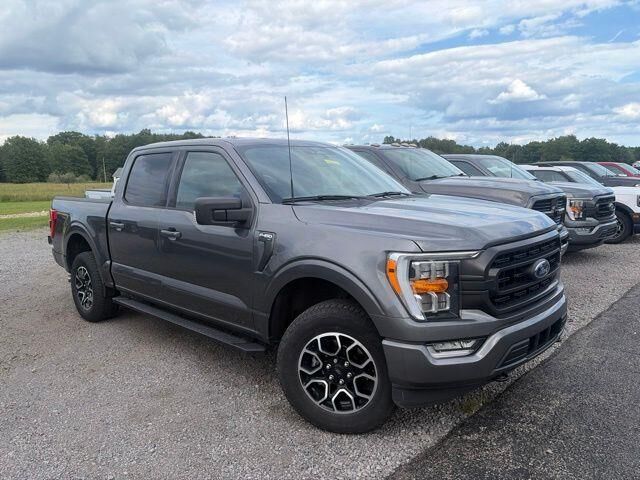 2023 Ford F-150 XLT — photo 1 of 5