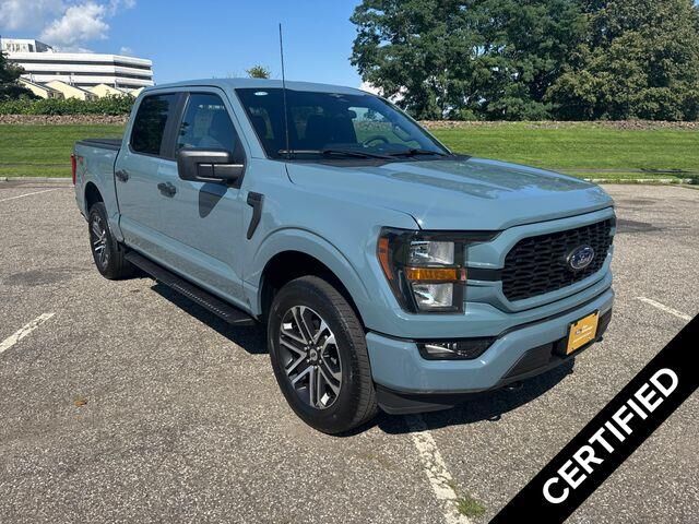 2023 Ford F-150 XL — photo 1 of 24