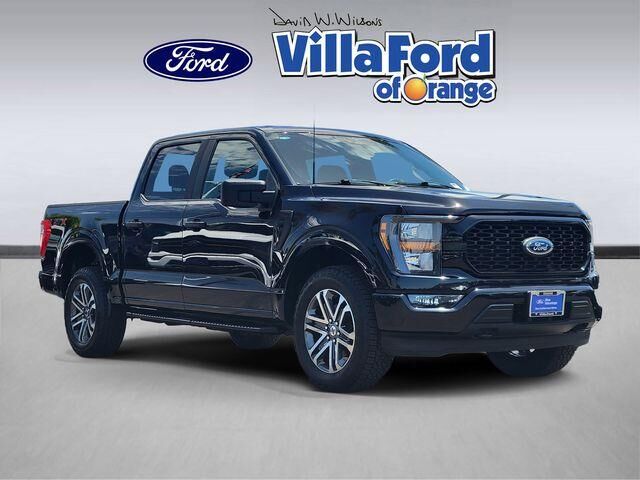 2023 Ford F-150 XL — photo 1 of 17