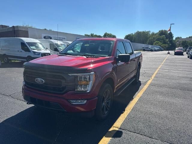 2021 Ford F-150 XLT — photo 1 of 26