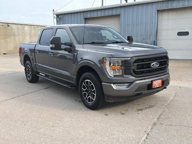 2022 Ford F-150 XLT — photo 1 of 22