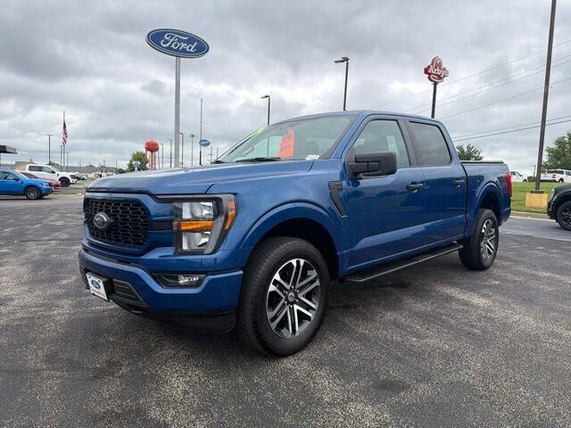 2023 Ford F-150 XL — photo 1 of 26