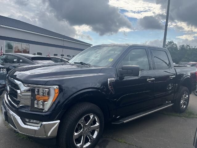 2023 Ford F-150 Lariat — photo 1 of 26