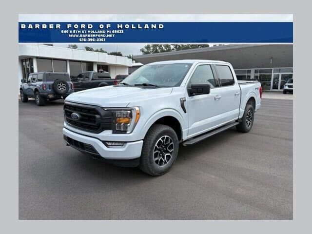 2021 Ford F-150 XLT — photo 1 of 26