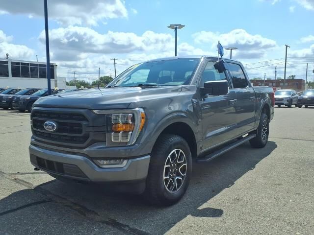 2022 Ford F-150 XLT — photo 1 of 26