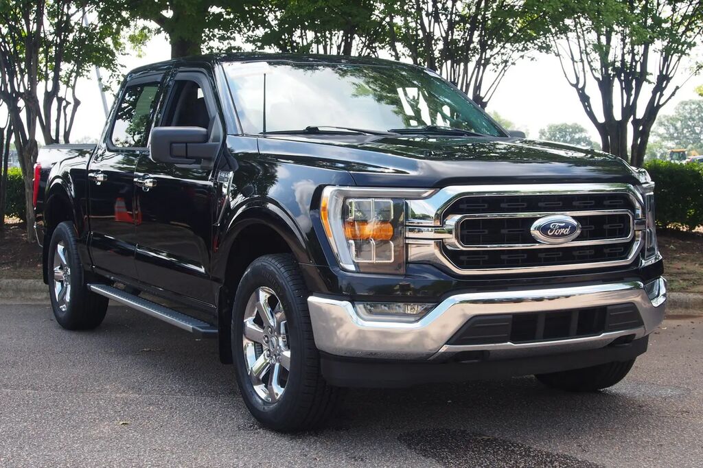 2023 Ford F-150 XLT — photo 1 of 26