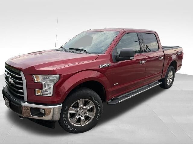 2017 Ford F-150 XLT — photo 1 of 4
