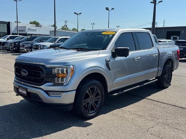 2021 Ford F-150 XLT — photo 1 of 12