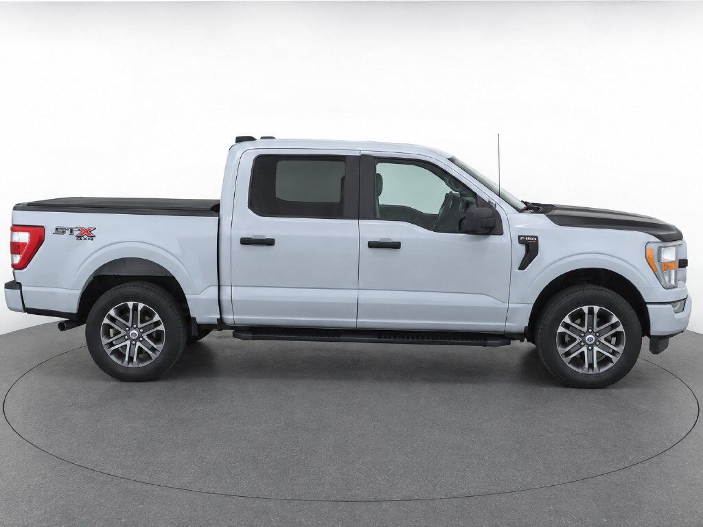 2021 Ford F-150 XL — photo 1 of 11