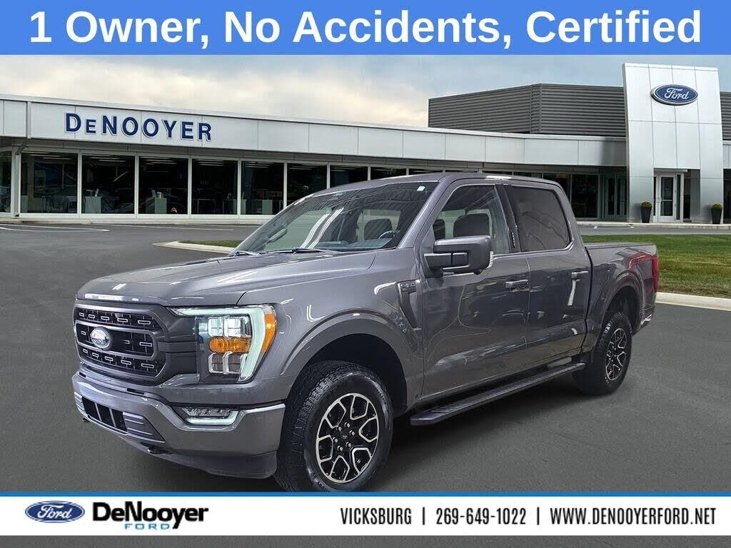 2022 Ford F-150 XLT — photo 1 of 2