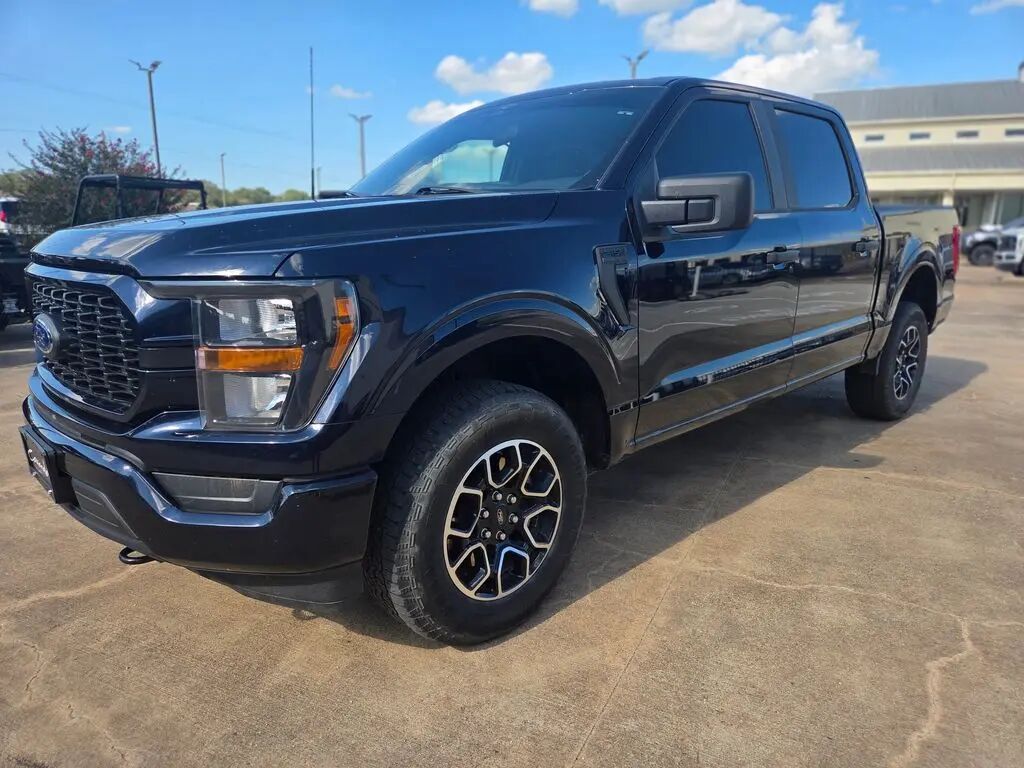 2023 Ford F-150 XL — photo 1 of 13
