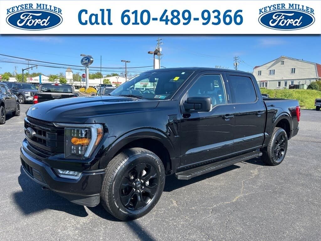 2023 Ford F-150 XLT — photo 1 of 2