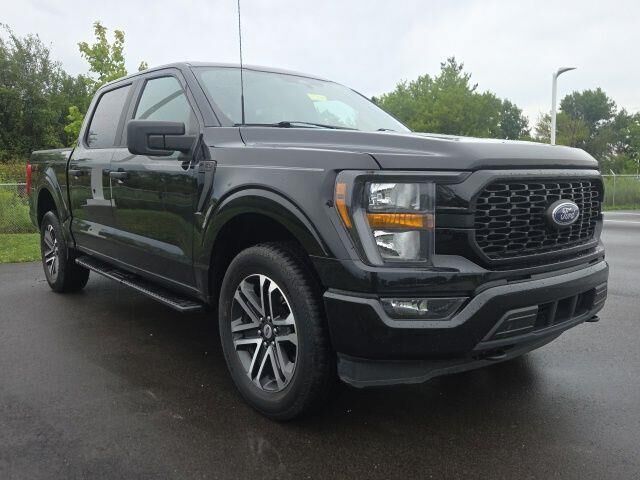 2023 Ford F-150 XL — photo 1 of 13