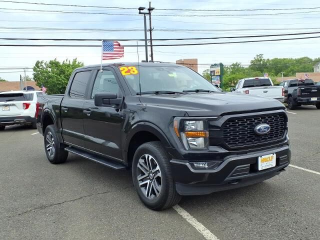 2023 Ford F-150 XL — photo 1 of 13