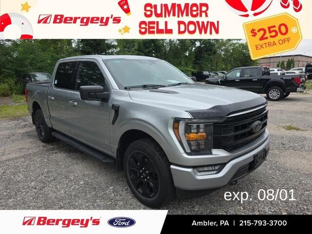 2023 Ford F-150 XLT — photo 1 of 2
