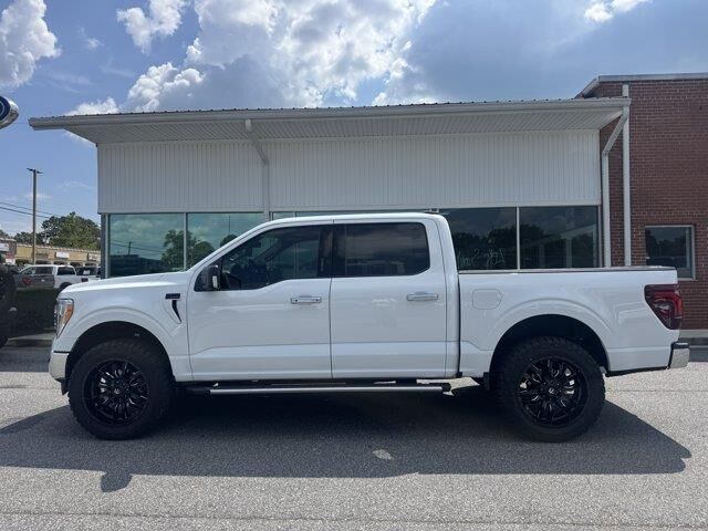 2022 Ford F-150 XLT — photo 1 of 13