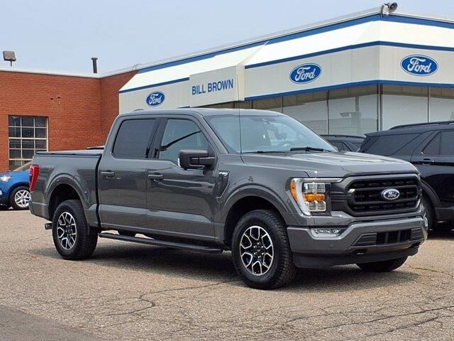 2021 Ford F-150 XLT — photo 1 of 10