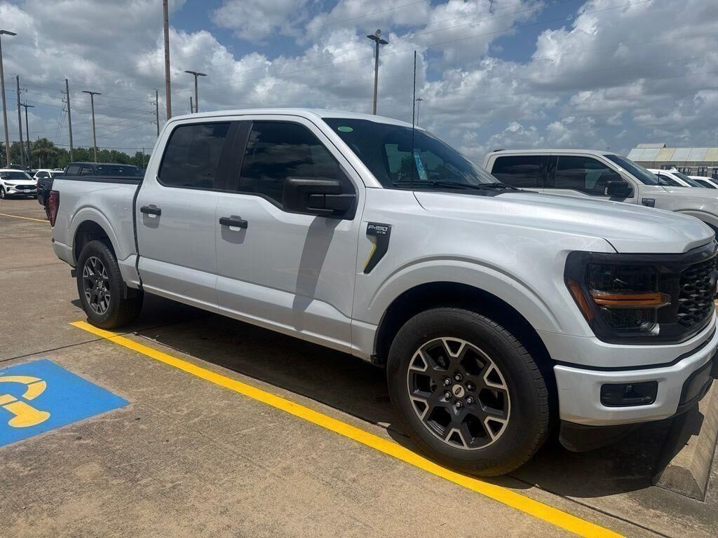 2025 Ford F-150 STX — photo 1 of 4