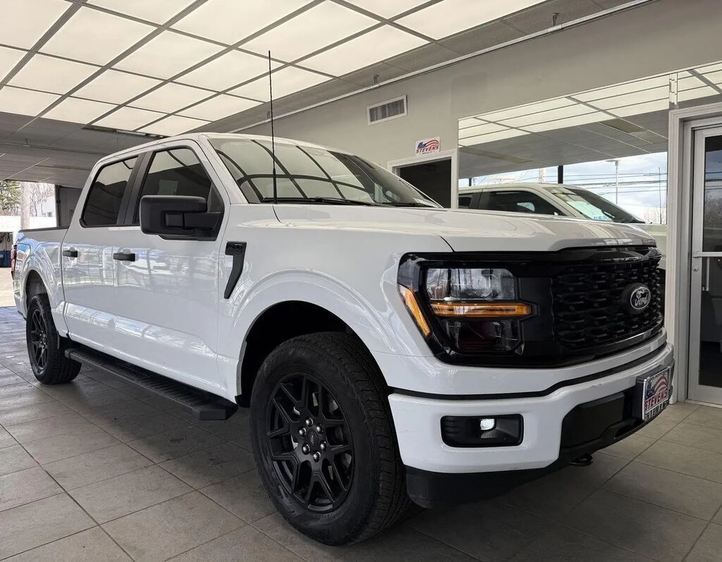 2025 Ford F-150 STX — photo 1 of 13