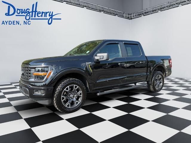 2025 Ford F-150 STX — photo 1 of 26