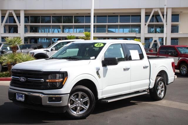 2025 Ford F-150 XLT — photo 1 of 29