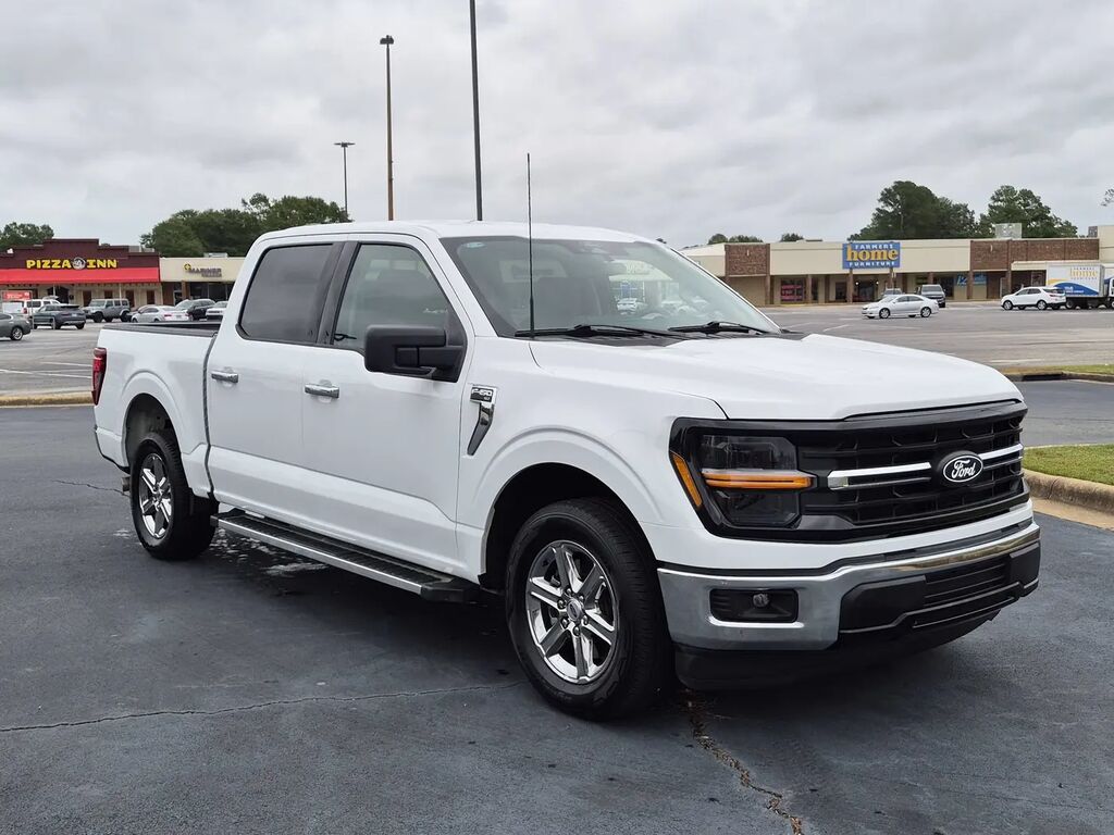 2025 Ford F-150 XLT — photo 1 of 13