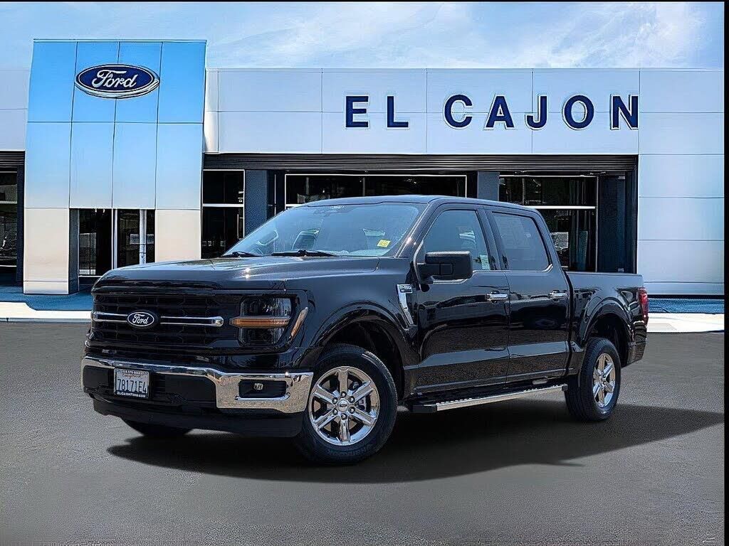 2025 Ford F-150 XLT — photo 1 of 14