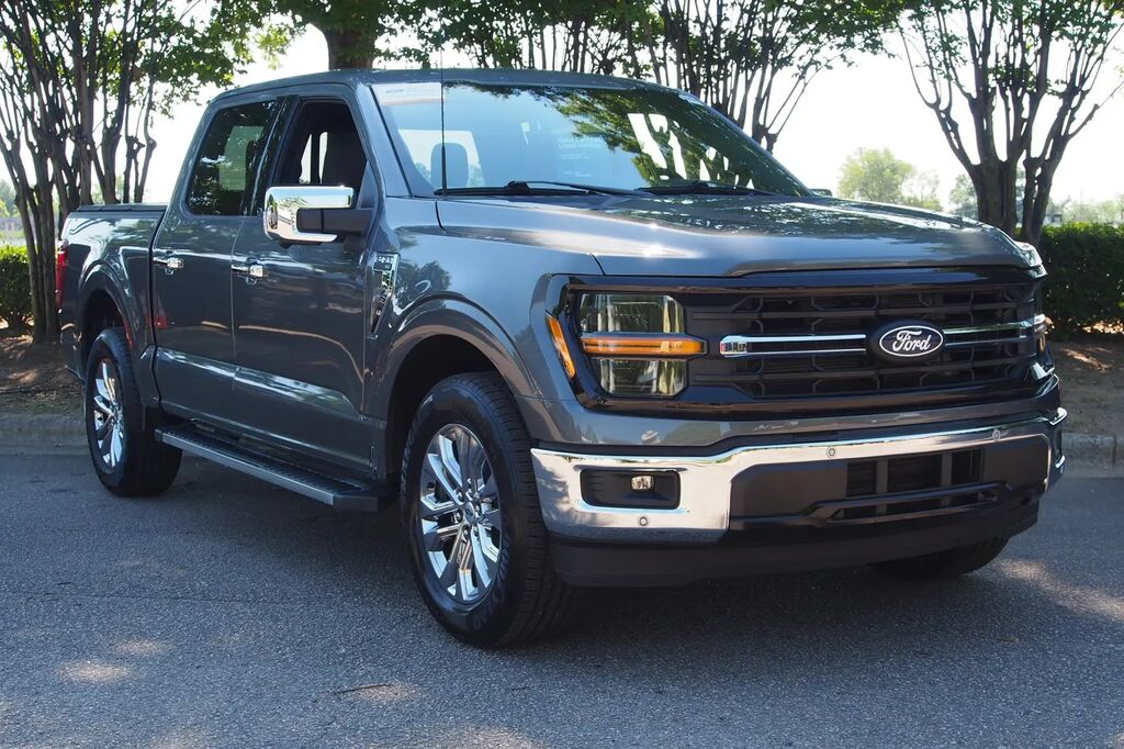 2024 Ford F-150 XLT — photo 1 of 20