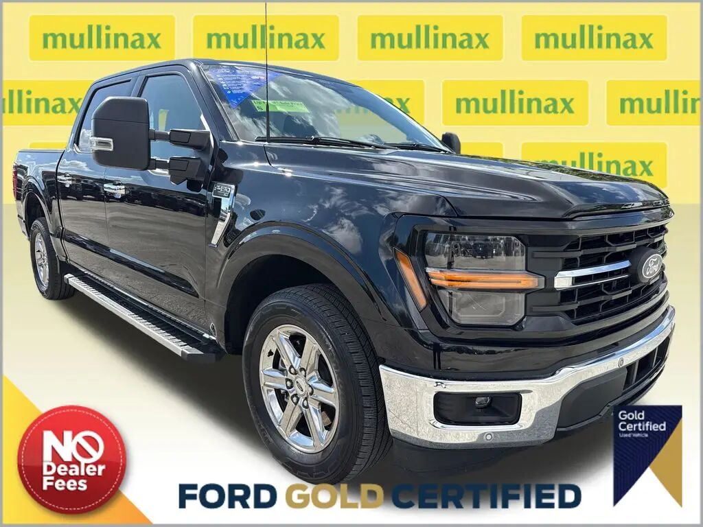 2025 Ford F-150 XLT — photo 1 of 10