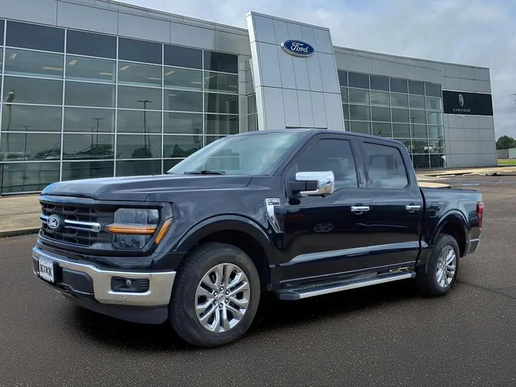 2024 Ford F-150 XLT — photo 1 of 13