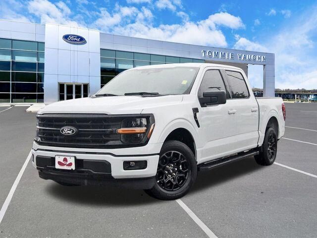 2025 Ford F-150 XLT — photo 1 of 13