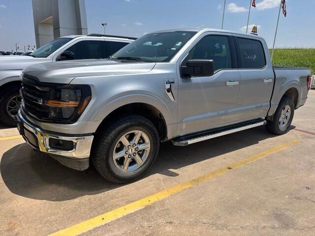 2025 Ford F-150 XLT — photo 1 of 26