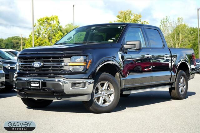 2025 Ford F-150 XLT — photo 1 of 14