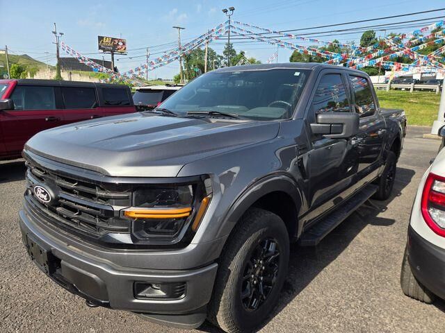 2024 Ford F-150 XLT — photo 1 of 13
