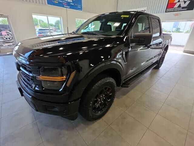 2024 Ford F-150 XLT — photo 1 of 26