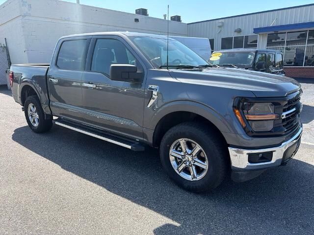 2025 Ford F-150 XLT — photo 1 of 26